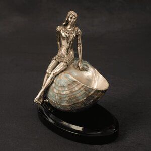 Silver Plated Virgo with Jade Turbo Shell